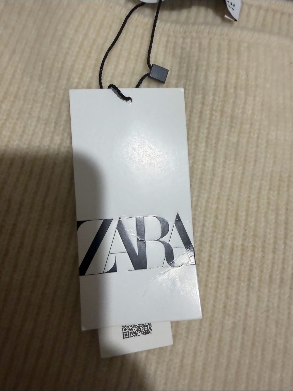 Zara Cream Ribbed Square-Neck Crop Tank - Picture 4 of 4